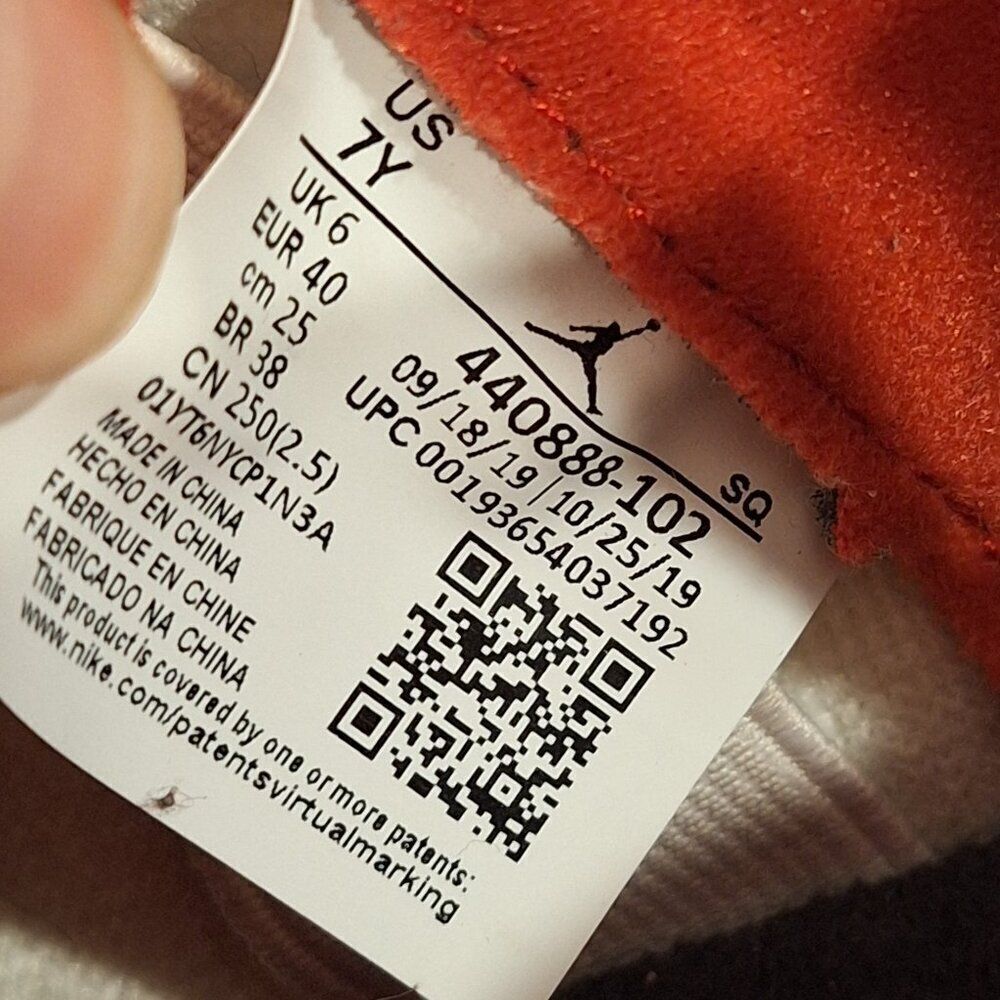 Nike Air Jordan 5 Retro‎ Boys 7Y Athletic Shoes Sneakers 440889-102 Fire Red - Picture 5 of 9